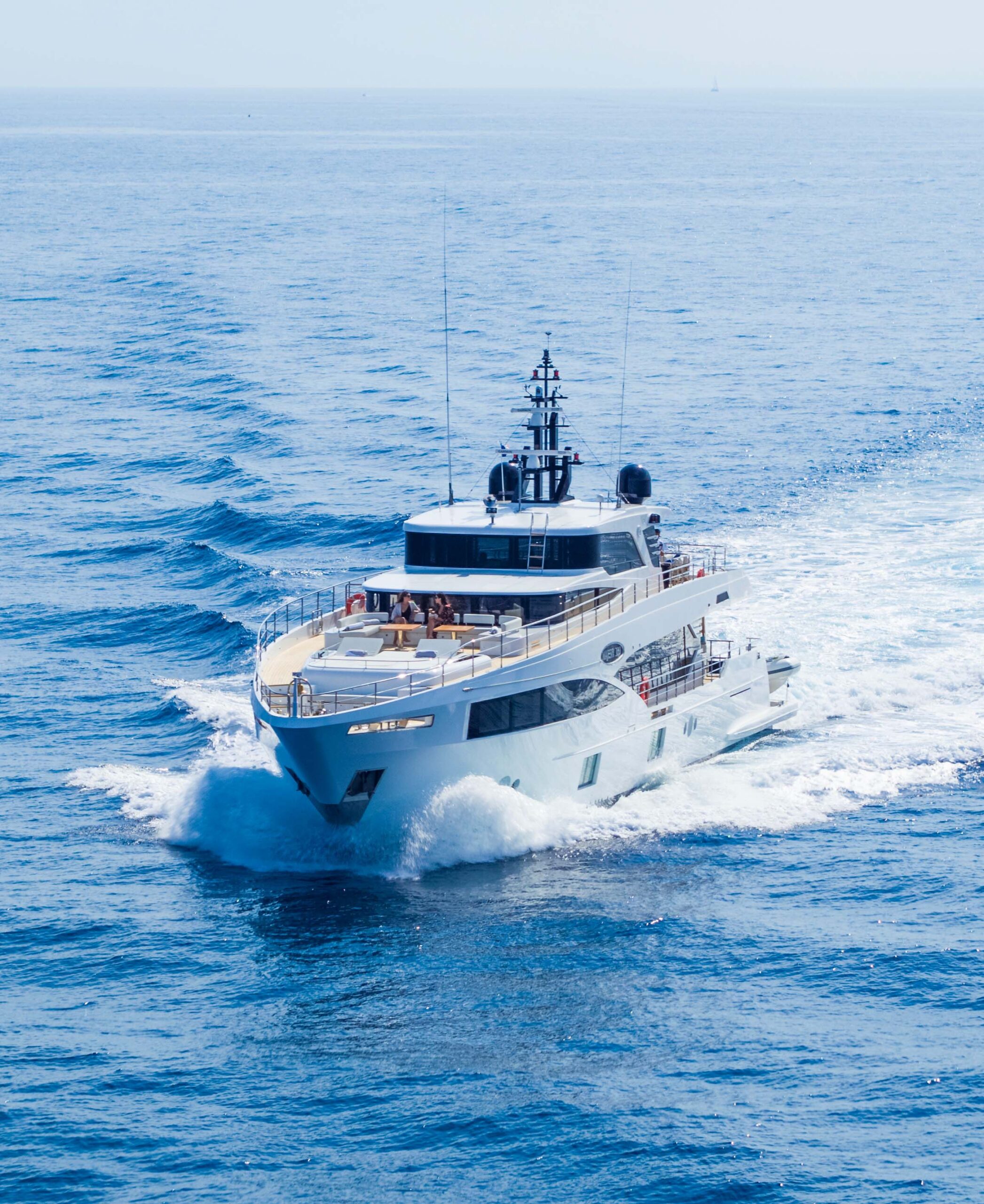 aquamarine yacht services