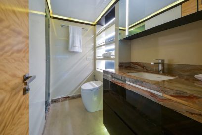 Majesty 122 Photobook BF-images-20