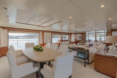 New-Waves-10354-030-dining-722723