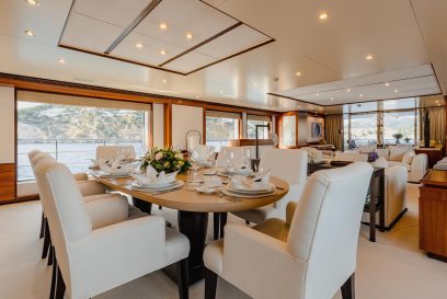 New-Waves-10354-031-dining-722725