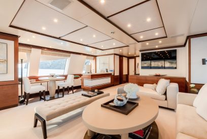 New-Waves-10354-039-upper_saloon-722733